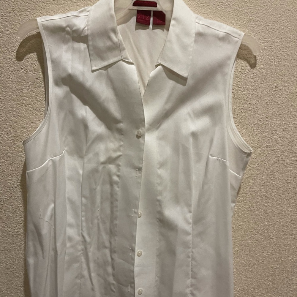 212 women’s top sleeveless XL